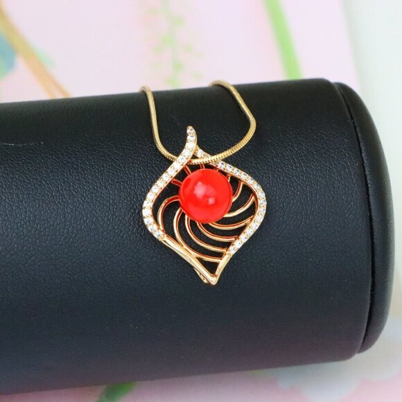 "Elegant Rose Gold Pendant with Red Accent, XPPT1306 - Picture 4 of 13